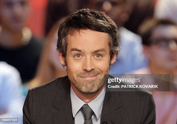 French journalist and TV host Yann Barthes attends the recording of "Le Grand journal" news program on Canal + TV channel on November 25, 2009 in...