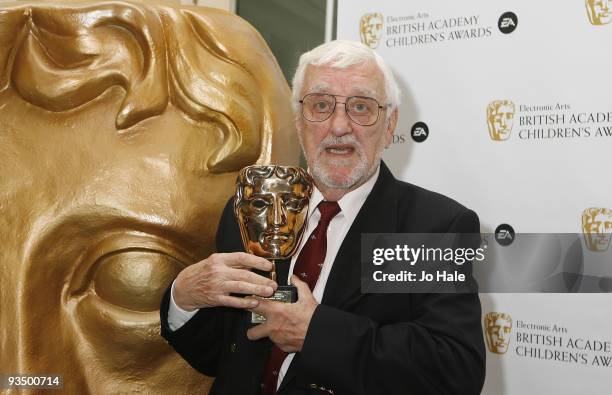 Bernard Cribbins with The Special Award poses in the press room at the 'EA British Academy Children's Awards 2009' at The London Hilton on November...