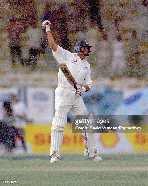 England captain Nasser Hussain celebrates as England clinch a dramatic victory in near darkness at the end of the fifth day of the 3rd Test match...