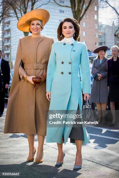 Queen Maxima of The Netherlands and Queen Rania of Jordan visit the Gemeentemuseum on March 20, 2018 in The Hague, Netherlands.