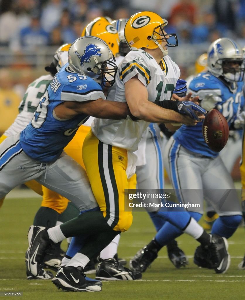 Green Bay Packers v Detroit Lions