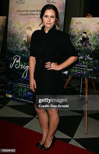 Saskia Burmeister arrives for the Australian Premiere of 'Bright Star' at Dendy Opera Quays on November 30, 2009 in Sydney, Australia.