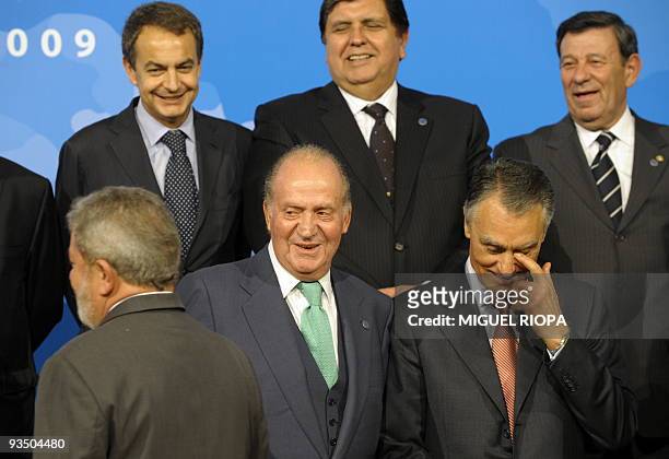 Spain's Prime Minister Jose Luis Rodriguez Zapatero, Peru's President Alan Garcia, Uruguay's Vice-President Rodolfo Gustavo Nin Novoa, Brazil's...