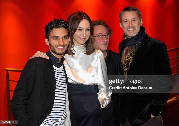 Actor Mehdi Dehbi , actress Elsa Zylberstein, film director Jean-Jacques Zilbermann and actor Antoine de Caunes pose as they attend La Folle Histoire...