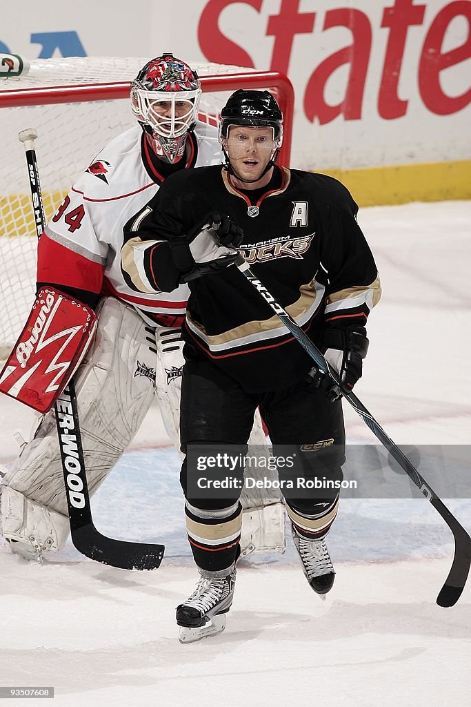 Carolina Hurricanes v Anaheim Ducks