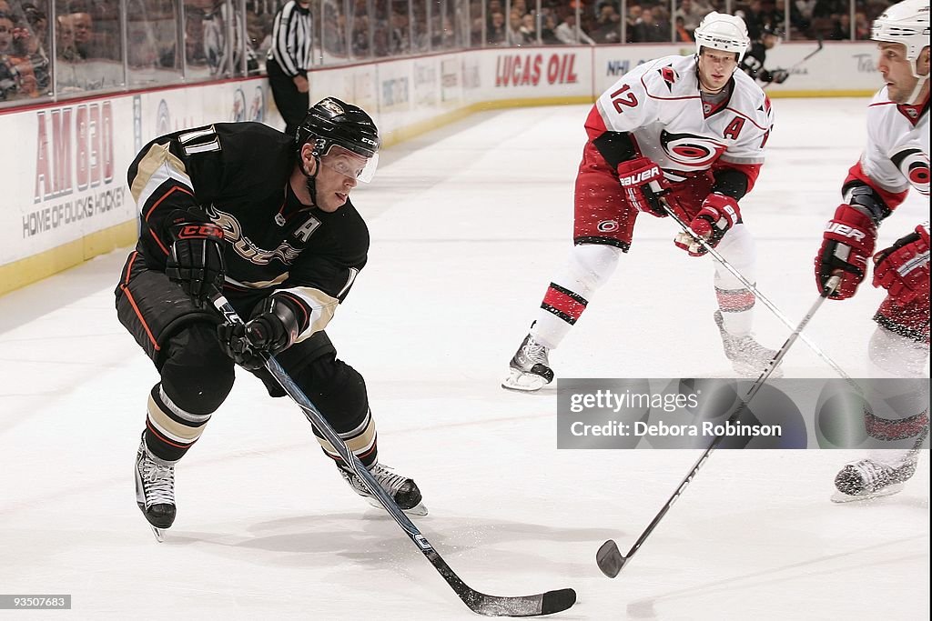 Carolina Hurricanes v Anaheim Ducks