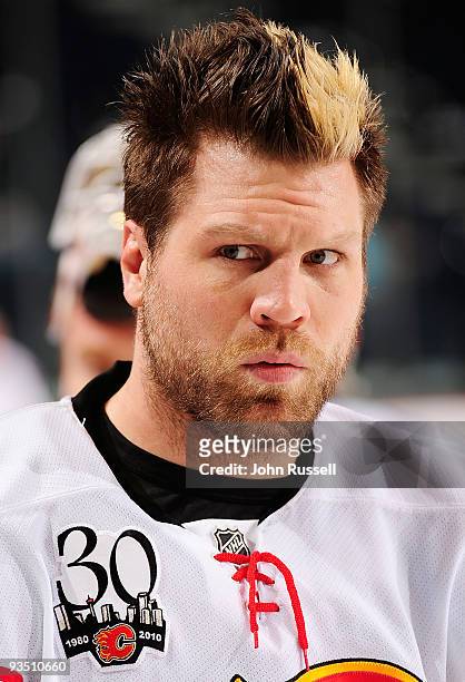 Brian McGrattan of the Calgary Flames sports a blonde stripe during warmups prior to a game against the Nashville Predators on November 30, 2009 at...