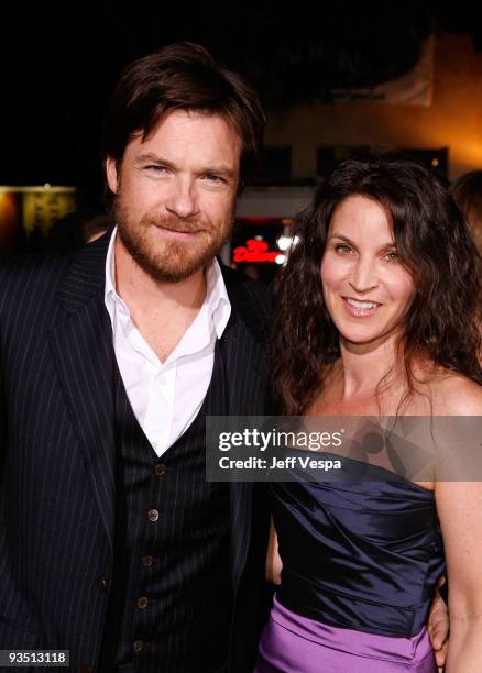 Actor Jason Bateman and wife Amanda Anka arrive at the Los Angeles premiere of "Up In The Air" at Mann Village Theatre on November 30, 2009 in...