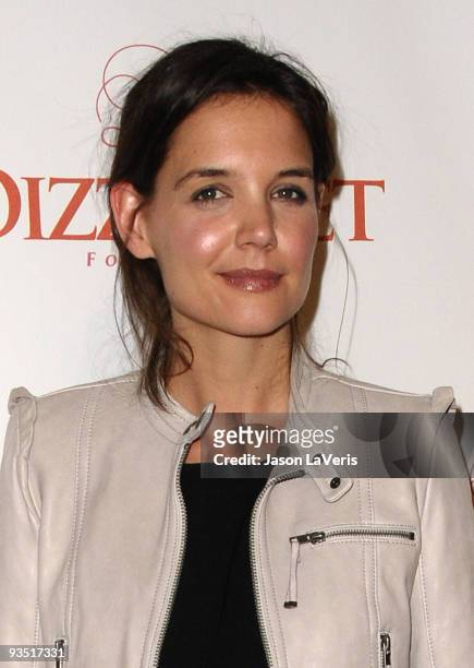 Actress Katie Holmes attends Dizzy Feet Foundation's "Celebration of Dance" at the Kodak Theatre on November 29, 2009 in Hollywood, California.