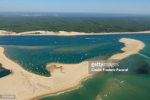 aerial view, arguin sandbank, gironde, france - arcachon - fotografias e filmes do acervo