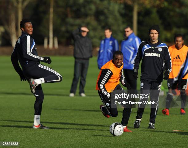 Gael Kakuta and John Mikel Obi of Chelsea during a training session at their training ground on December 1, 2009 in Cobham, England.