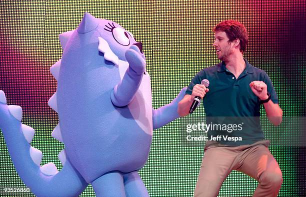 Actor Jon Heder performs onstage with character Toodee during the Yo Gabba Gabba! : "There's A Party In My City" Live at The Shrine Auditorium on...