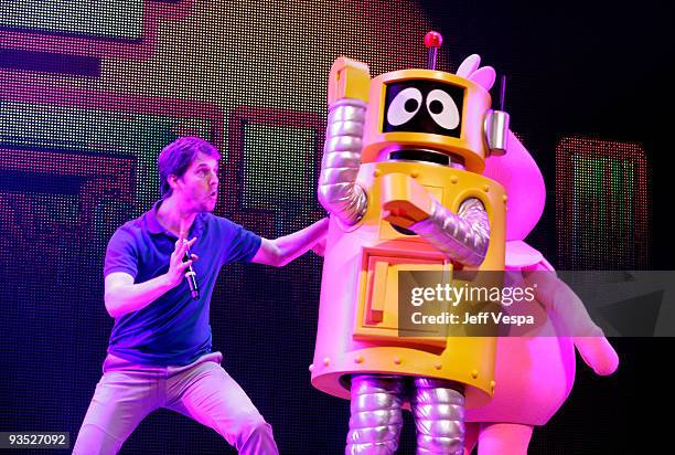 Actor Jon Heder performs onstage with characters Plex and Foofa during the Yo Gabba Gabba! : "There's A Party In My City" Live at The Shrine...