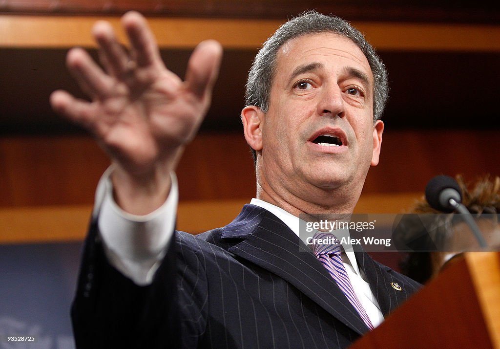 Bipartisan Legislators Discuss Opposition To Obama's Afghan War Plan