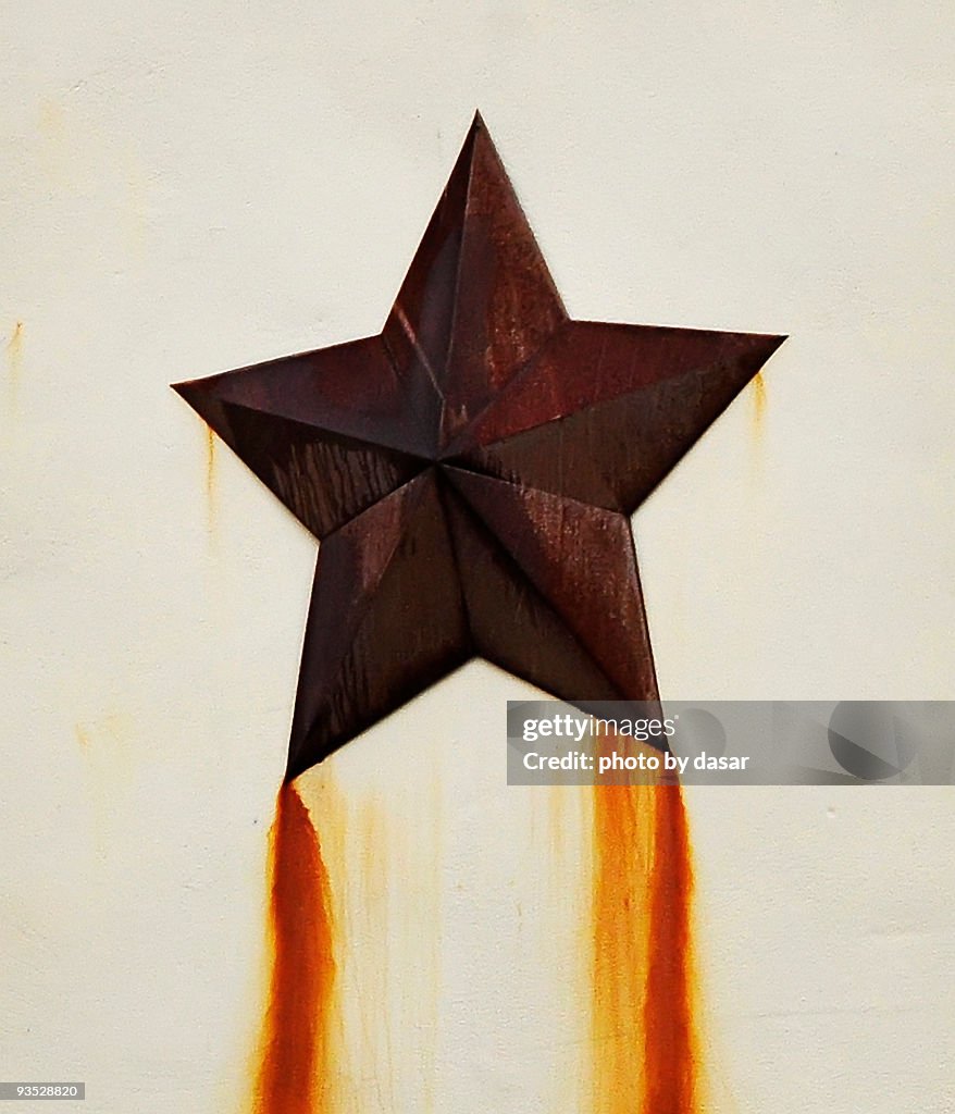 Rusty Star High-Res Stock Photo - Getty Images