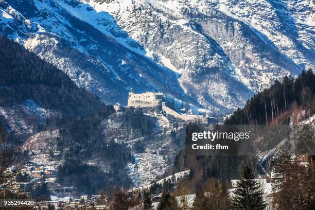 hohenwerfen castle (werfen, austria) - hohenwerfen castle stock-fotos und bilder