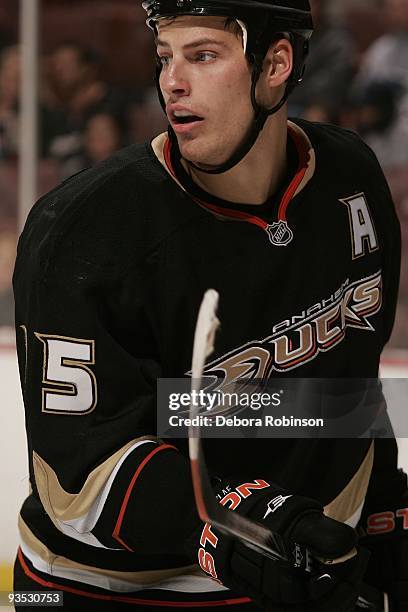 Ryan Getzlaf of the Anaheim Ducks skates on the ice against the Phoenix Coyotes during the game on November 29, 2009 at Honda Center in Anaheim,...