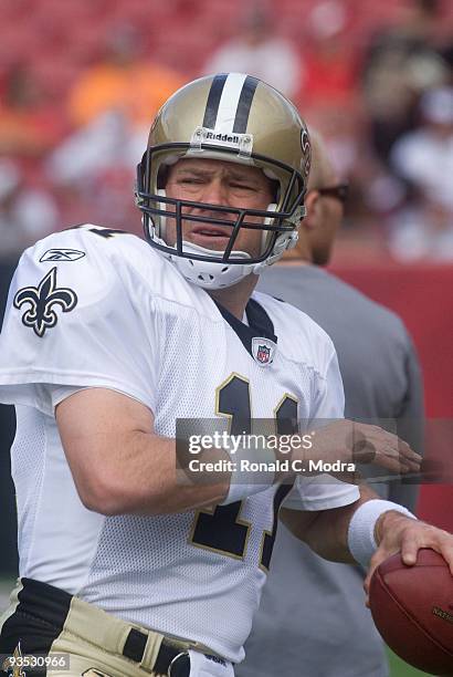 Mark Brunell of the New Orleans Saints during warm-ups before a NFL game against the Tampa Bay Buccaneers on November 22, 2009 at Raymond James...