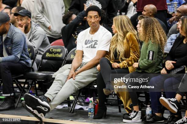Scottie Pippen and wife Larsa Pippen sit courtside as the Sierra Canyon Trailblazers play against the Bishop Montgomery Knights for the CIF Open...