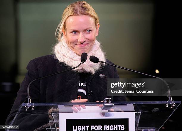 Actress and UNAIDS Goodwill Ambassador Naomi Watts speaks during the amfAR world AIDS day event at Washington Square Park on December 1, 2009 in New...