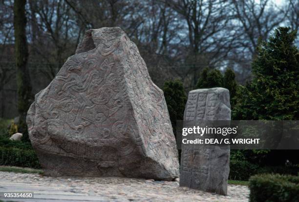 Polychrome Rune 104 Viking Rune Stones Stock Photos, High-Res Pictures, and Images ...