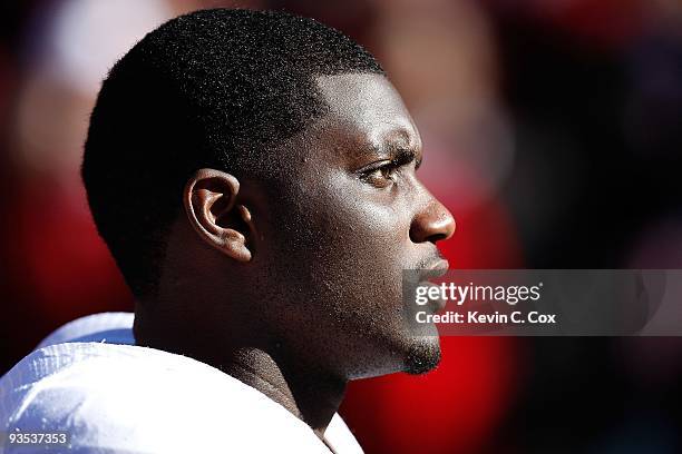 Rolando McClain of the Alabama Crimson Tide against the Auburn Tigers at Jordan-Hare Stadium on November 27, 2009 in Auburn, Alabama.