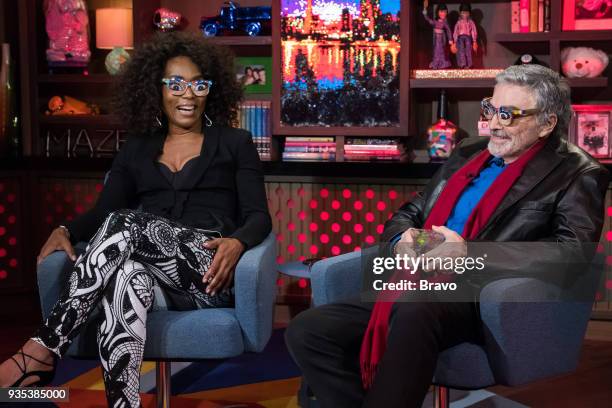 Pictured : Angela Bassett and Burt Reynolds --