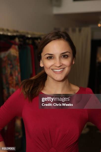 Actress Rachael Leigh Cook shops at the Rachel Pally Pop Up Boutique on December 1, 2009 in Los Angeles, California.