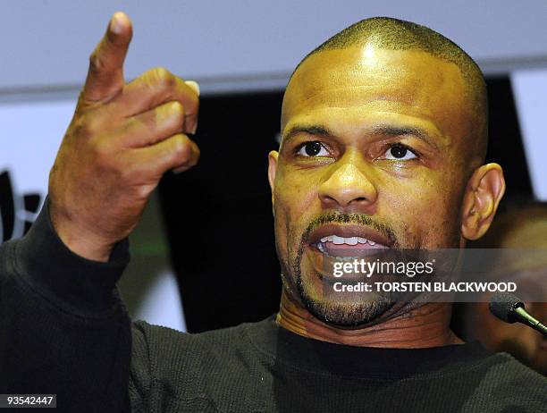 Four-division world champion Roy Jones Jnr of the US points to Australian titleholder Danny Green on the eve of their IBO cruiserweight World Title...