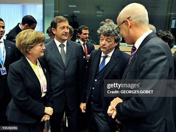 Jean Louis Borloo, EU minister for ecology, energy and sustainable development talks with new Portugese minister for environment Dulce Alvaro Passaro...