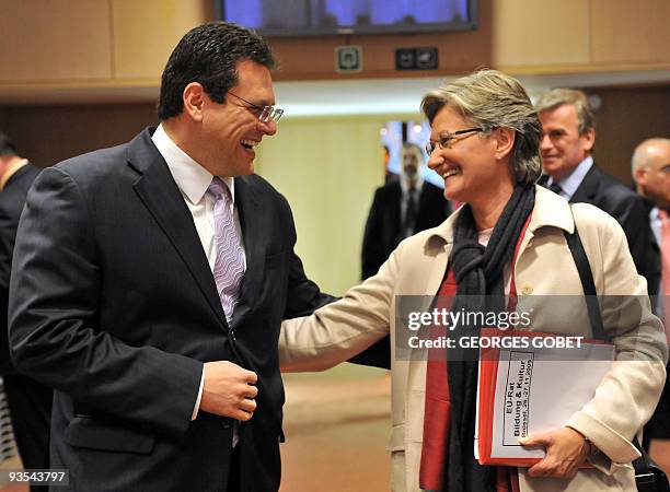 Education commissionner Maros Sefcovic talks with Austrian Education Minister Claudia Schmied on November 26, 2009 before an Education, Youth, and...