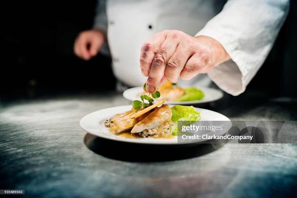 Chef professionnel au travail