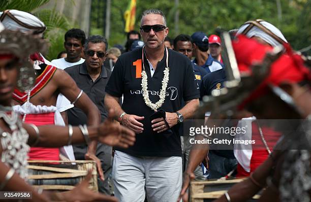 Laureus World Sports Academy member and England cricket legend Sir Ian Botham received a hero's welcome as he paid an emotional return to the Galle...