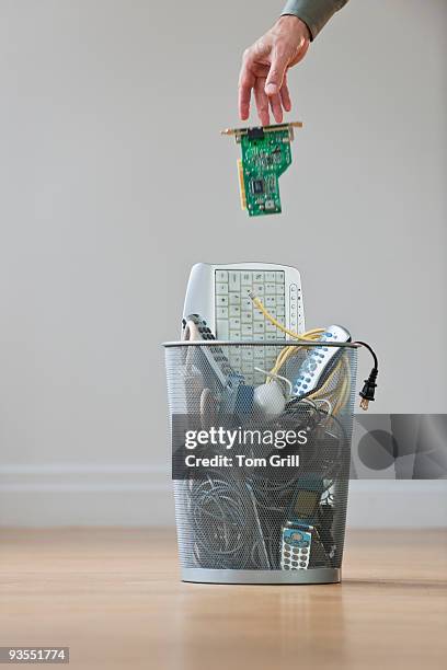 Trash Computer Mem 259 Trash (Computing) Stock Photos, High-Res Pictures, and Images ...