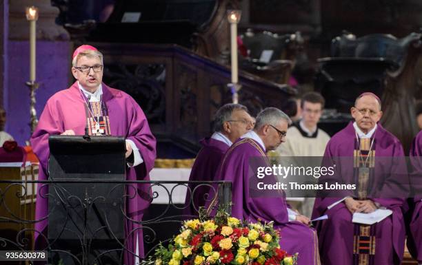 Bishop Peter Kohlgraf preaches during the funeral service for Cardinal Karl Lehmann in the Mainzer Dom cathedral on March 21, 2018 in Mainz, Germany....