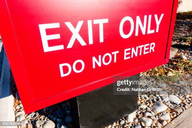 exit only sign - ellensburg stock pictures, royalty-free photos & images