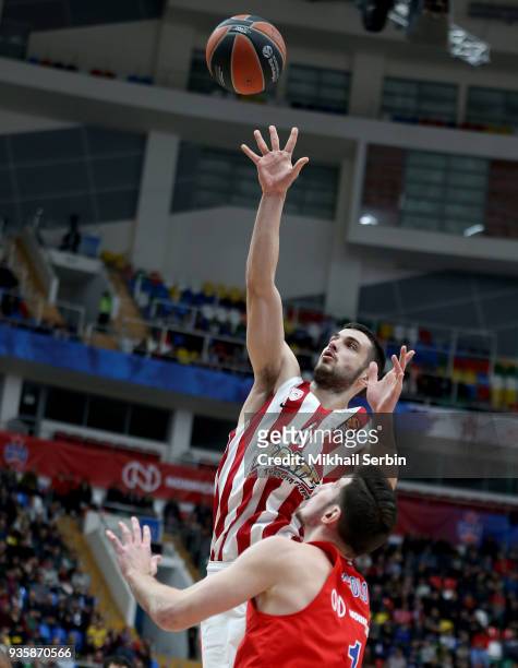 Ioannis Papapetrou, #6 of Olympiacos Piraeus competes with Nando de Colo, #1 of CSKA Moscow in action during the 2017/2018 Turkish Airlines...