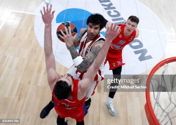Georgios Printezis, #15 of Olympiacos Piraeus competes with Nando de Colo, #1 of CSKA Moscow in action during the 2017/2018 Turkish Airlines...