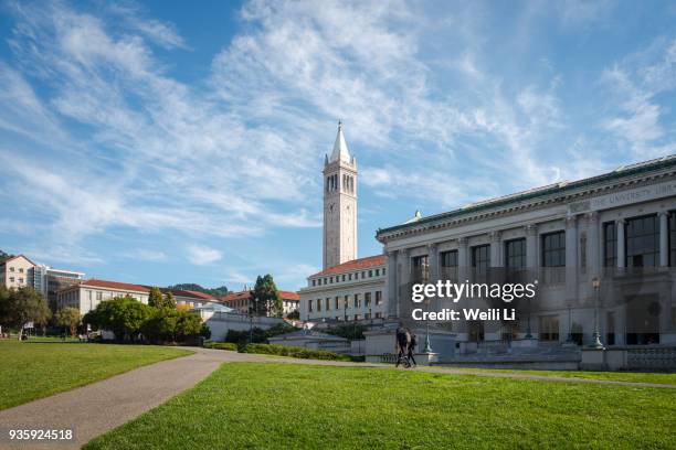 Berkeley Library Photos and Premium High Res Pictures - Getty Images