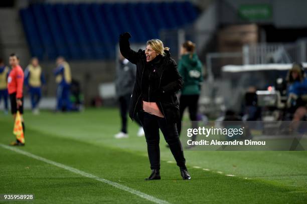 Emma Hayes Coach of Chelsea during the women's Champions League match, round of 8, between Montpellier and Chelsea on March 21, 2018 in Montpellier,...