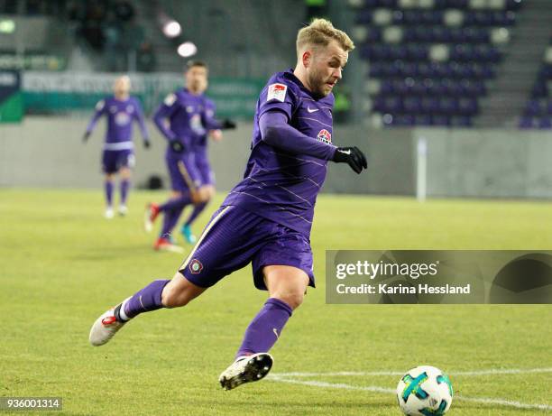 Pascal Koepke of Aue during the second Bundesliga match between FC Erzgebirge Aue and SpVgg Greuther Fuerth at Sparkassen-Erzgebirgsstadion on March...