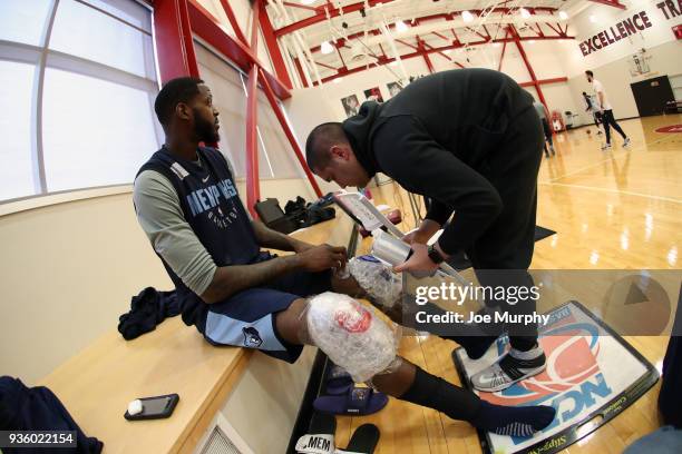 JaMychal Green of the Memphis Grizzlies receives ice during a team practice on March 20, 2018 at Temple University in Philadelphia, Pennsylvania....