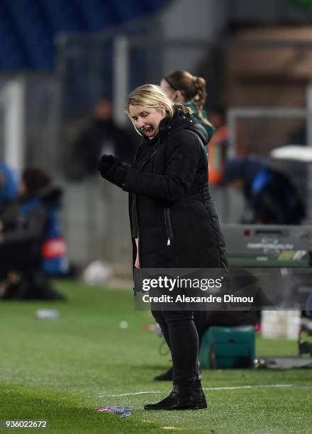 Emma Hayes Coach of Chelsea celebrates the Victory during the women's Champions League match, round of 8, between Montpellier and Chelsea on March...