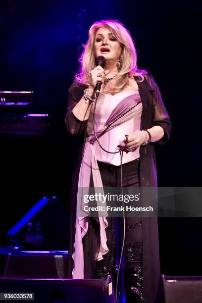 British singer Bonnie Tyler performs live on stage during a concert at the Friedrichstadtpalast on March 21, 2018 in Berlin, Germany.