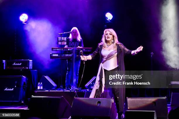 British singer Bonnie Tyler performs live on stage during a concert at the Friedrichstadtpalast on March 21, 2018 in Berlin, Germany.