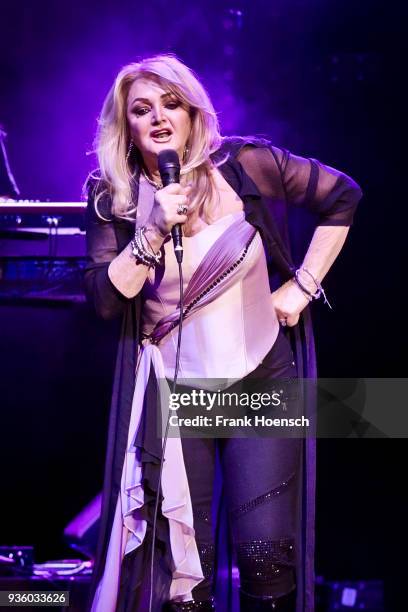 British singer Bonnie Tyler performs live on stage during a concert at the Friedrichstadtpalast on March 21, 2018 in Berlin, Germany.