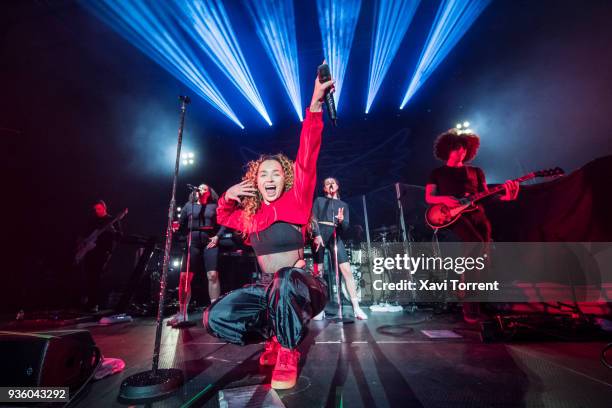 Ella Eyre performs in concert at Sant Jordi Club on March 21, 2018 in Barcelona, Spain.