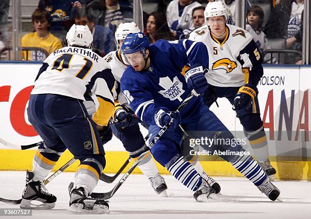 Lee Stempniak of the Toronto Maple Leafs navagates through traffic during action against the Buffalo Sabres November 30, 2009 at the Air Canada...