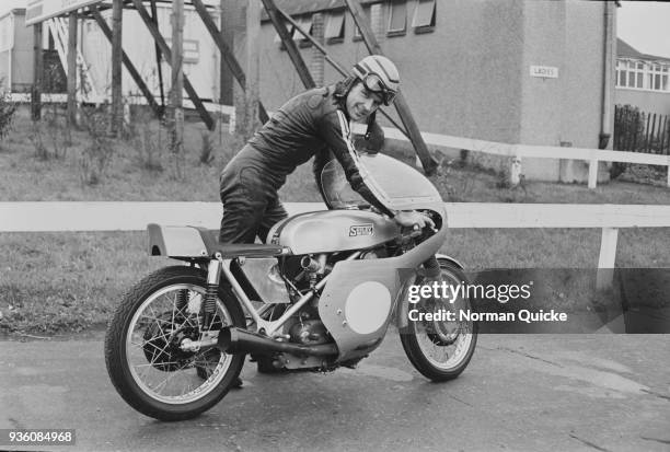 Picrell 8,332 Ajs Stock Photos, High-Res Pictures, and Images - Getty Images