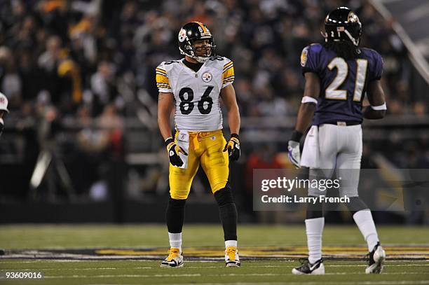 Hines Ward of the Pittsburgh Steelers prepares to run downfield against the Baltimore Ravens at M&T Bank Stadium on November 29, 2009 in Baltimore,...